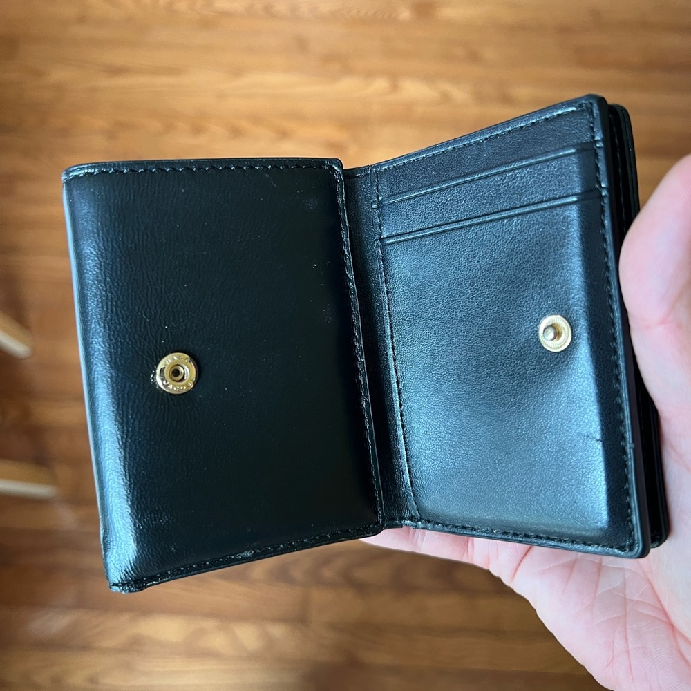 Marc Jacobs Black Quilted Leather Wallet - Picture 6 of 8